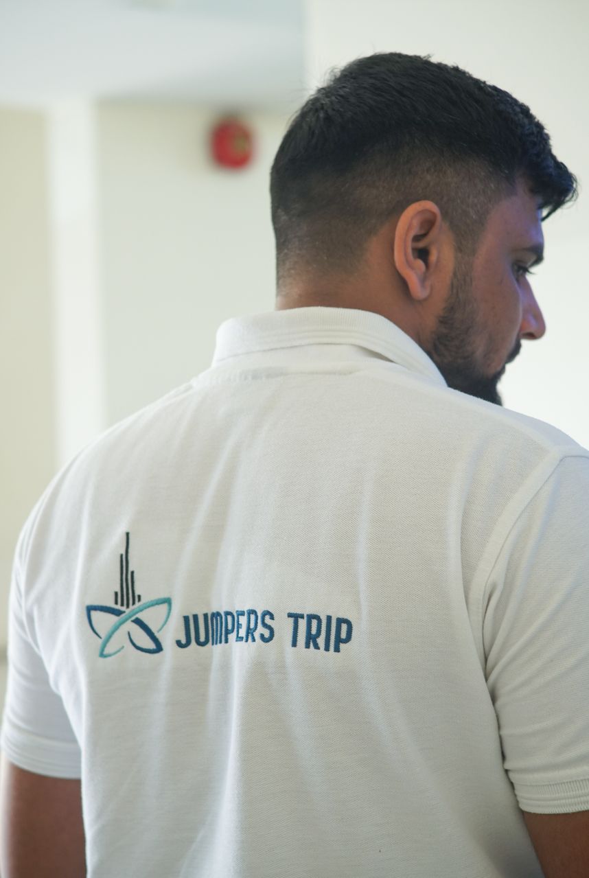 Sulyfan Atencion al Cliente - Agencia de Viaje en Dubai - Jumpers Trip